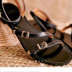 Never worn “low Roxanne” Sézane sandals size 38